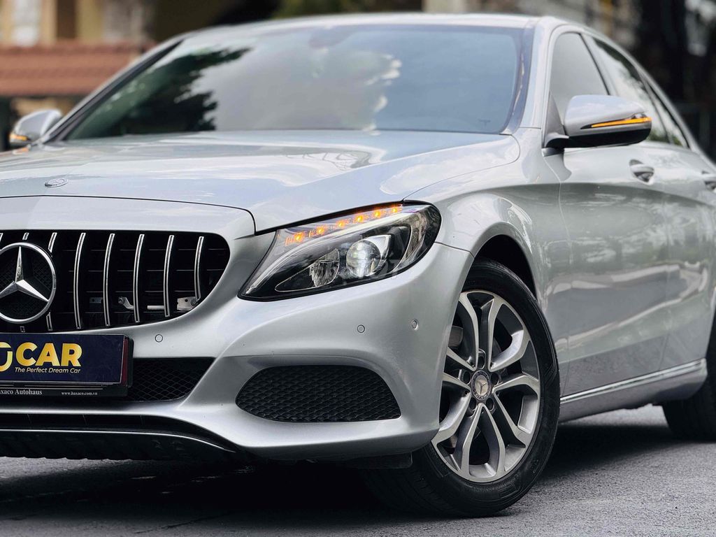 C200 GIÁ CỰC HỢP LÝ - BAO TEST HÃNG - 1 CHỦ. Mua bán Ô tô tại Quận Bình Tân Tp Hồ Chí Minh được đăng bởi Huỳnh Thiên Bảo hình 4