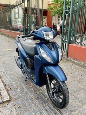XE MÁY GIÁNG MẠNH - Vision 2021 Xanh Đặc Biệt. Mua bán Xe máy tại Quận Hai Bà Trưng Hà Nội được đăng bởi Đức Anh