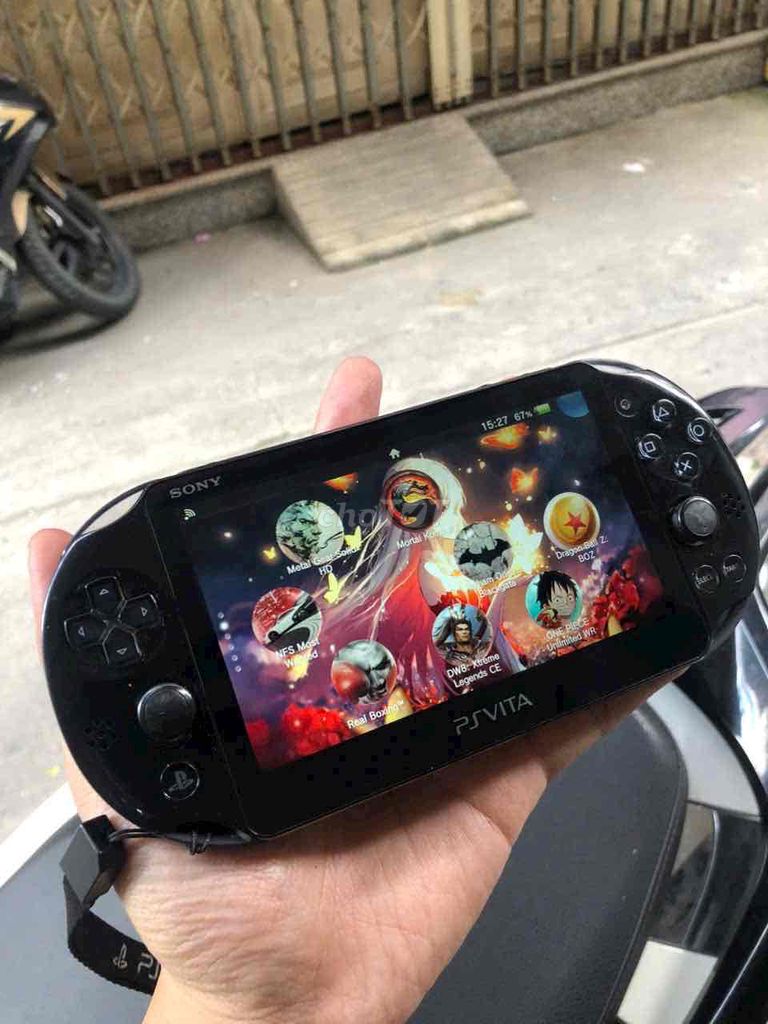 SONY PS VITA 2000