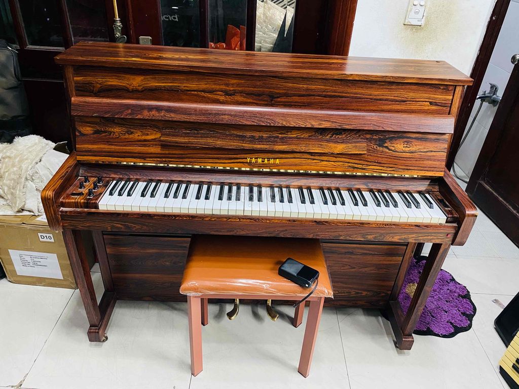 thanh lý piano giả coe yamaha e201