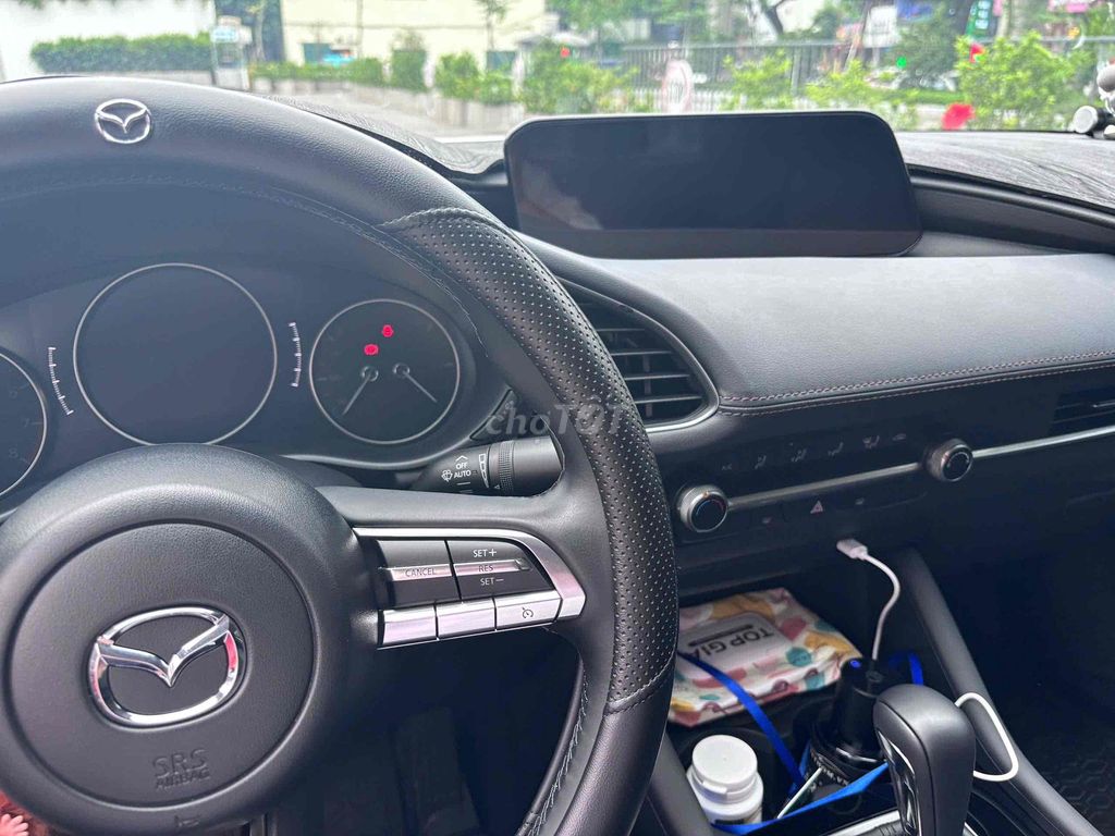 Mazda 3 2024 1.5L Deluxe - 7600 km. Mua bán Ô tô tại Quận Cầu Giấy Hà Nội được đăng bởi Phạm Minh Hiệp hình 3