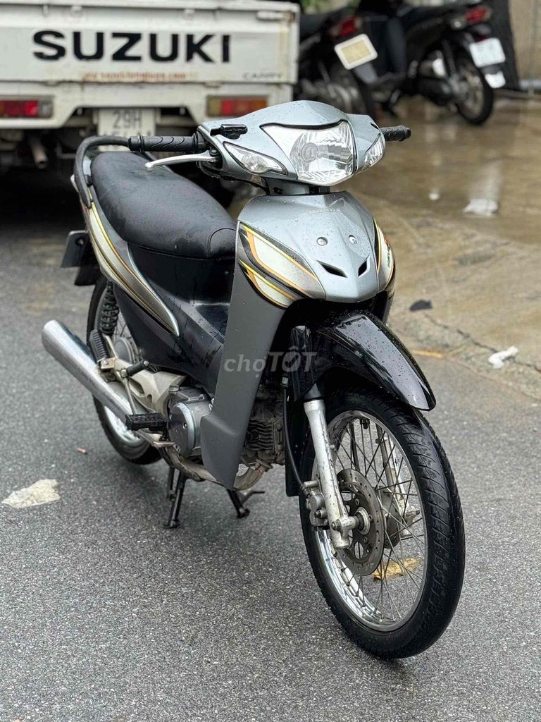 Хонда Вейв S 100 2007, серебро, 30 000 км