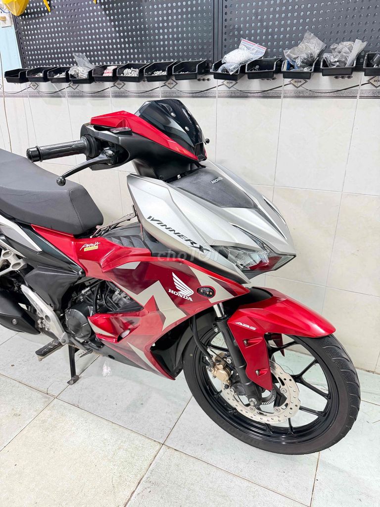 Winner X 2020 abs номер 5678 Красно-серебряно-черный, оформление на владельца