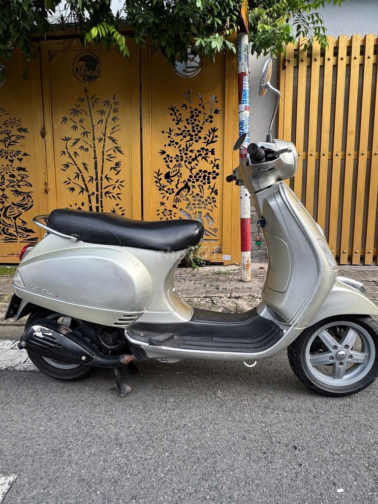Piaggio Vespa 2010 BSTP. Mua bán Xe máy tại Quận 7 Tp Hồ Chí Minh được đăng bởi Quang Vũ hình 2