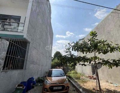 BÁN GẤP LÔ ĐẤT ĐẸP ngang 6m -ĐƯỜNG PHAN VĂN HỚN, HÓC MÔN.. Mua bán đất tại Huyện Hóc Môn Tp Hồ Chí Minh được đăng bởi JoJo Lux Home
