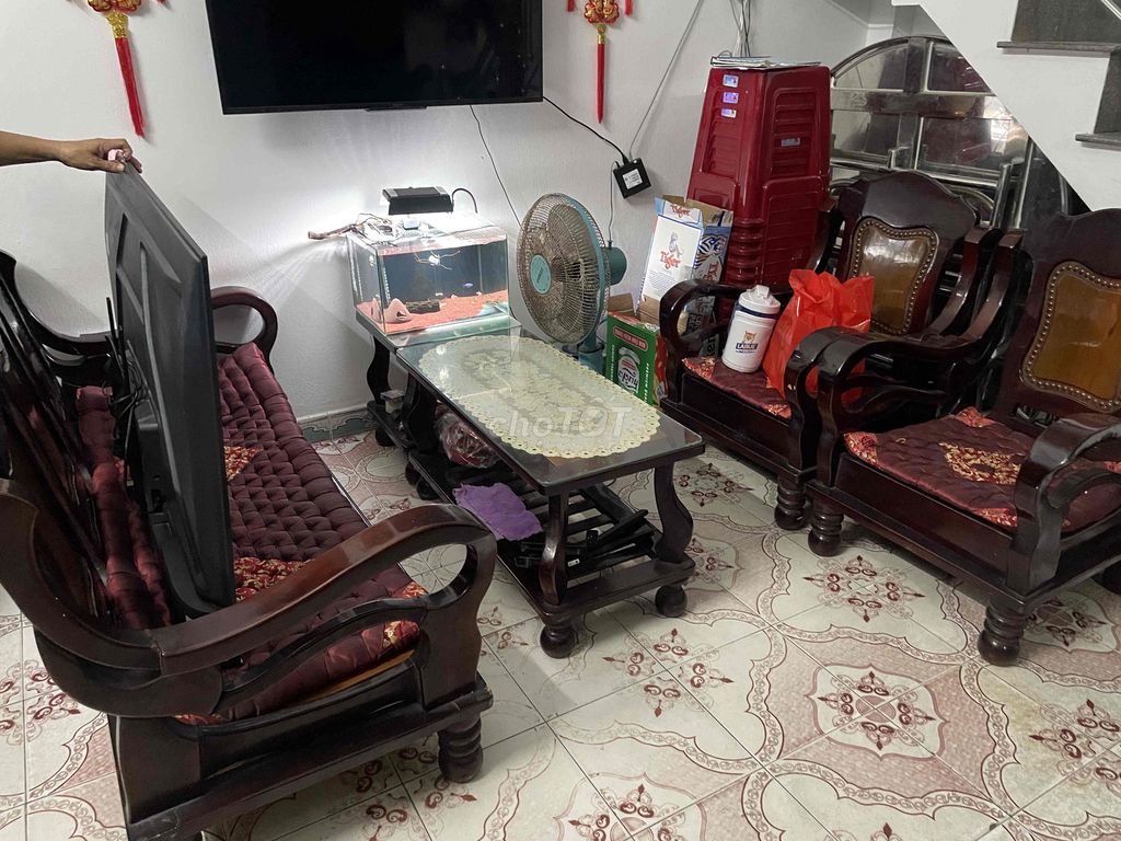 Bộ salon phòng khách Gỗ Nâu. Mua bán Bàn ghế tại Quận Thanh Khê Đà Nẵng được đăng bởi Võ Trâmm hình 1