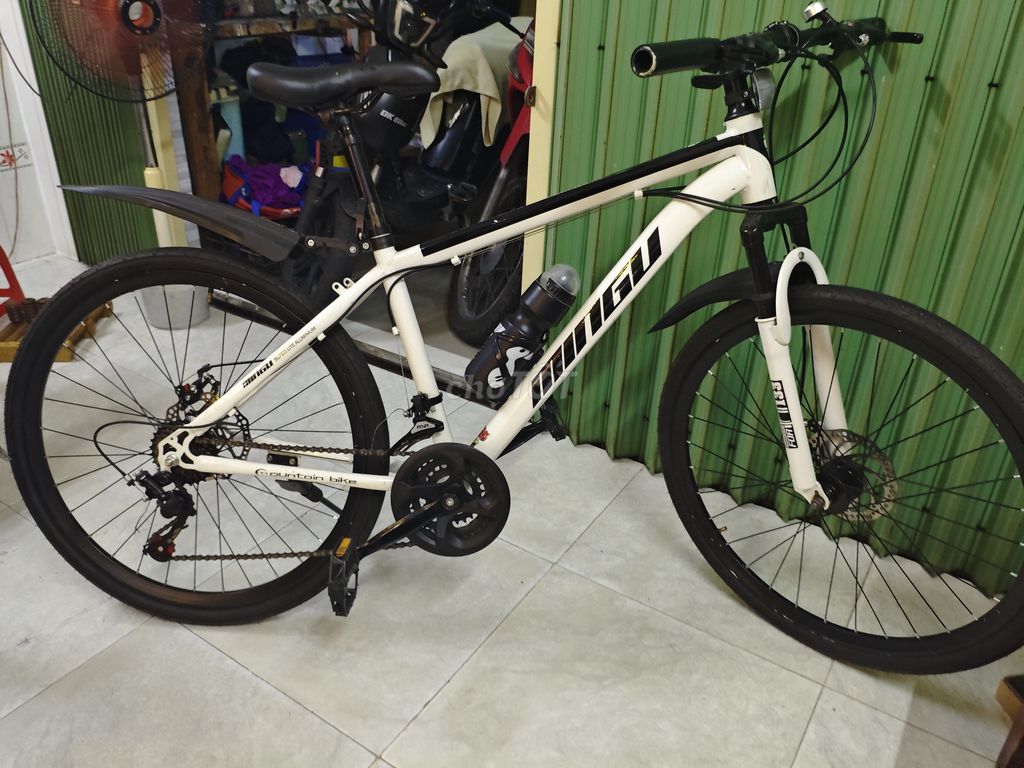 Xe đạp thể thao , NEW 90% , đã thay 3 món BẠC ĐẠN. Mua bán Xe đạp tại Quận 6 Tp Hồ Chí Minh được đăng bởi San Huynh hình 1