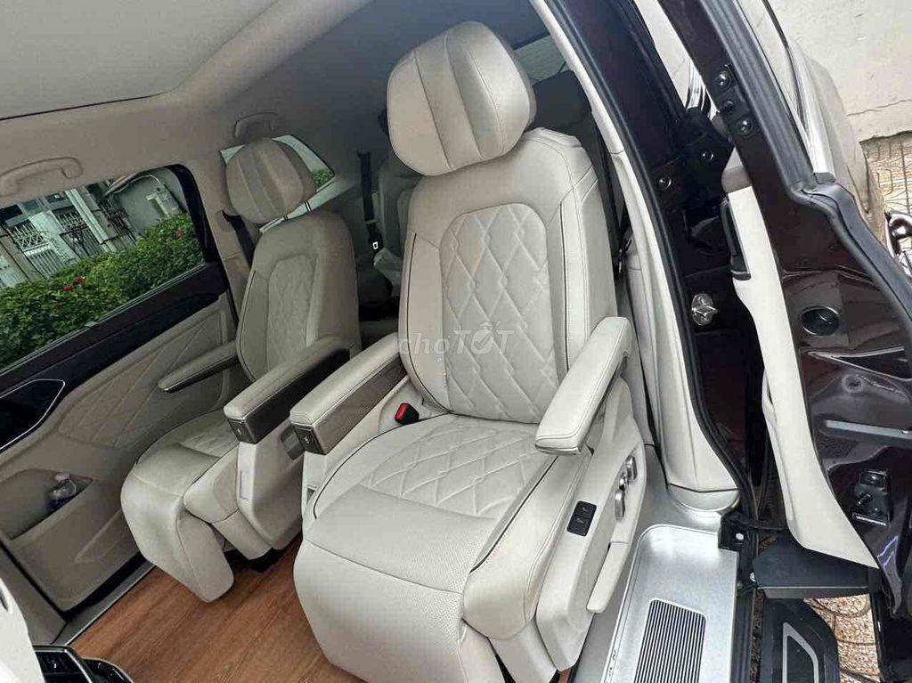 Volkswagen Viloran 2023 Luxury - 39000 km. Mua bán Ô tô tại Quận 7 Tp Hồ Chí Minh được đăng bởi Hoàng Trung hình 9