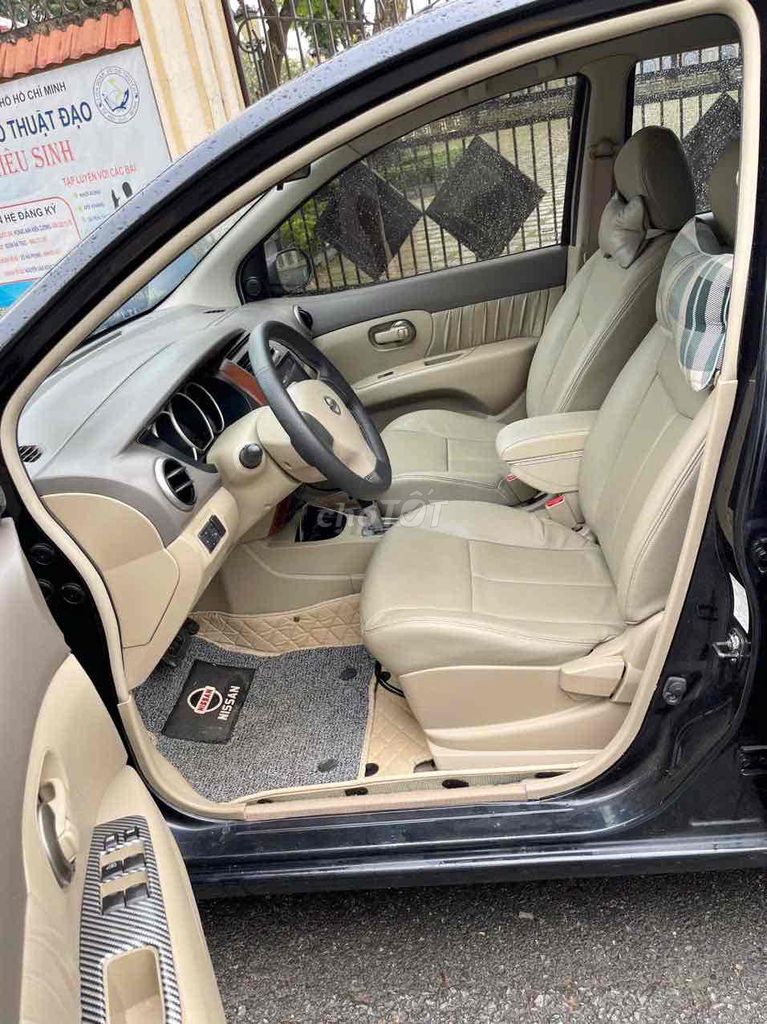 Nissan Grand livina Số tự Động 7 Chổ siu đẹp. Mua bán Ô tô tại Quận 12 Tp Hồ Chí Minh được đăng bởi Mr Gà 9x  hình 6