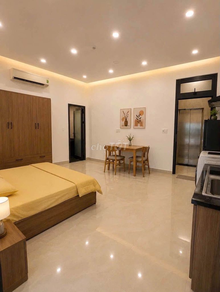 Furnished serviced apartment for 3–4 near Duy Tân university — photo 2