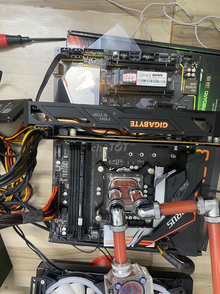 i5-9400F VGA RX-5800 8G