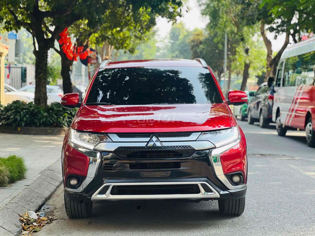Mitsubishi Outlander 2022 2.0 CVT - 60737 km. Mua bán Ô tô tại Quận Nam Từ Liêm Hà Nội được đăng bởi Long xe lướt HN hình 2