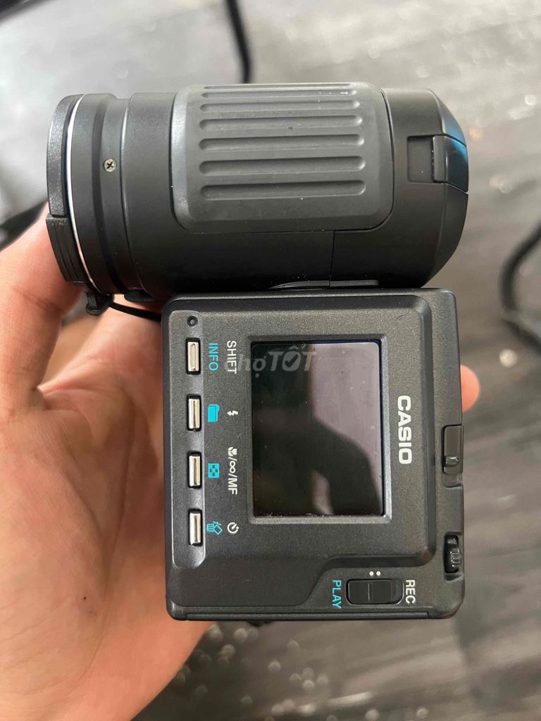 Máy ảnh Casio QV-2800UX Đen. Mua bán Máy ảnh, Máy quay tại Thành phố Thuận An Bình Dương được đăng bởi Đạt Chuối hình 1
