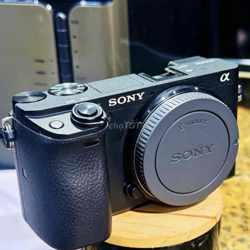 Máy ảnh Sony A6400 Đen Lens fix, pin Kingma. Mua bán Máy ảnh, Máy quay tại Quận Phú Nhuận Tp Hồ Chí Minh được đăng bởi Tâm Trương hình 1