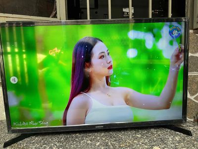 SMART TV Samsung 32in mỏng nguyên zin rất đẹp!