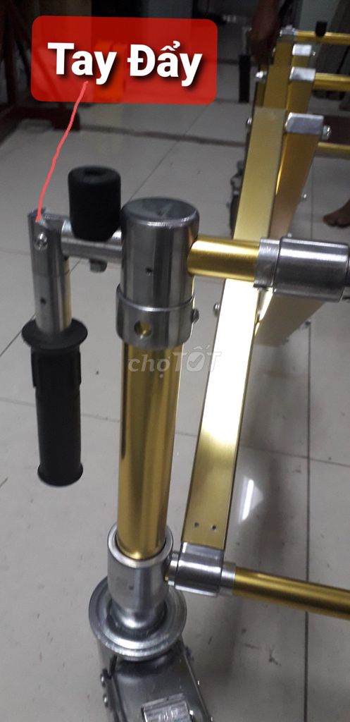 XE ĐỂ ÁO QUAN NHÔM ĐÚC CÓ BÁNH XE. Mua bán Phương tiện khác tại Thành phố Mỹ Tho Tiền Giang được đăng bởi Anh  Nghĩa hình 3