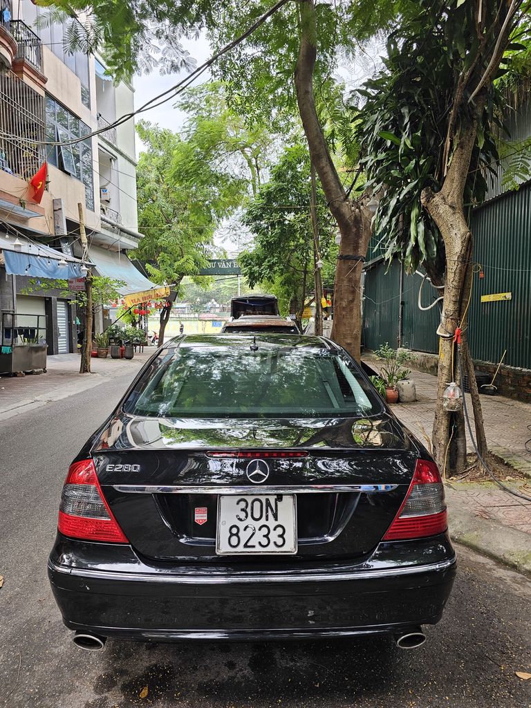 Mercedes Benz E Class 2008 E280 - 243421 km. Mua bán Ô tô tại Quận Tây Hồ Hà Nội được đăng bởi Duy Nguyễn hình 3