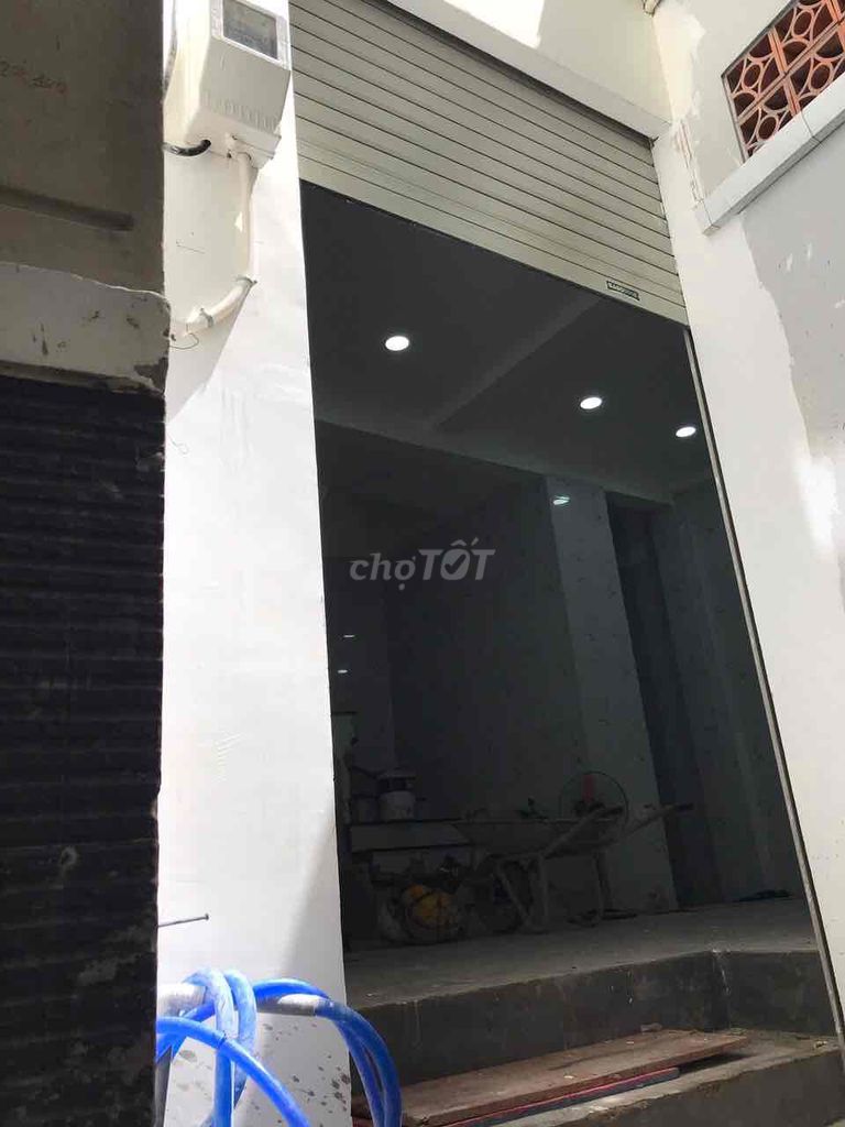 NHÀ HẺM 188 Trần Bình Trọng - TT CHỦ NHÀ - CÔNG CHỨNG NGAY