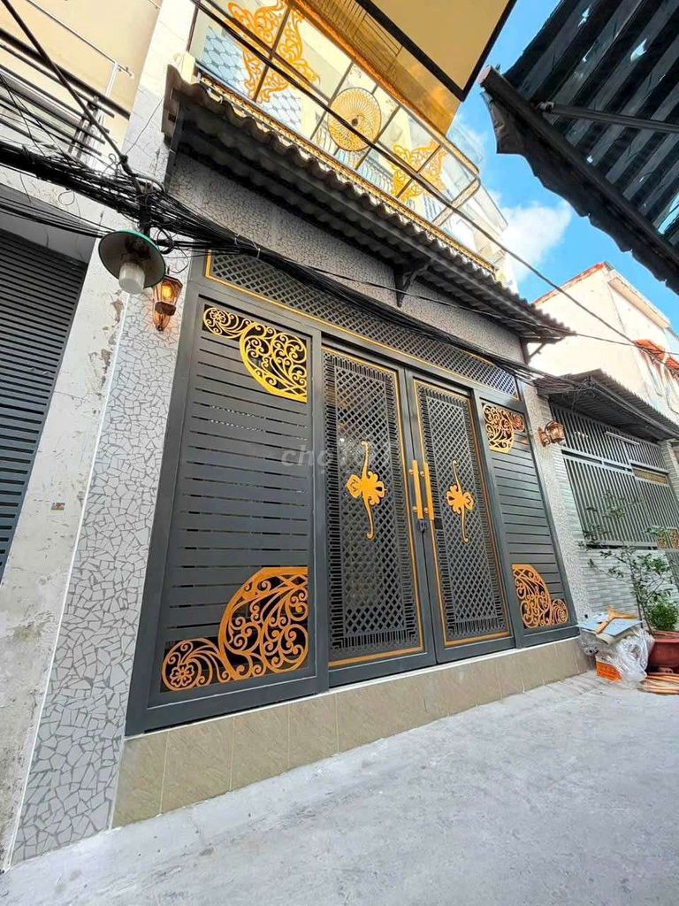 Nhà Phố 2 Lầu ST Hẻm 1806 Huỳnh Tấn Phát - FULL Nội Thất