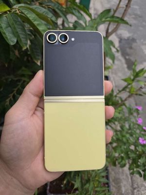 Samsung Z Flip 6 5G Vàng 12G/256G Snap 8 Gen 3