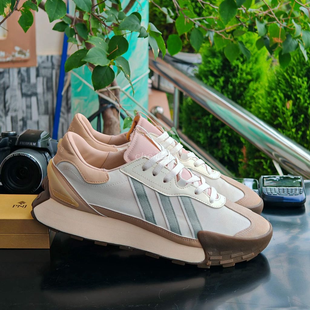 [CHÍNH HÃNG] Giày thể thao Adidas Neo Futro Mixr. Mua bán Giày dép tại Thành phố Bà Rịa Bà Rịa - Vũng Tàu được đăng bởi chú CÔNG AN bán giày CHÍNH HÃNG hình 1