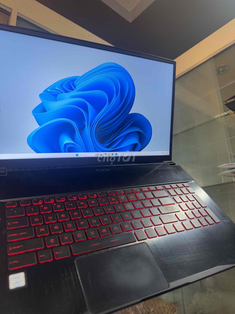Thanh lý Laptop Msi Gaming 17inch 144Hz. Mua bán Laptop tại Quận Gò Vấp Tp Hồ Chí Minh được đăng bởi Thanh lí cầm đồ hình 1