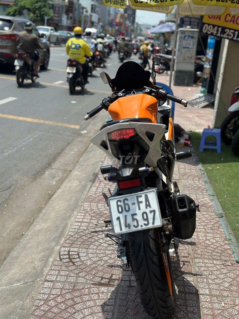 Cbr150 2019 Indonesia bs 66fa-14597. Mua bán Xe máy tại Quận Phú Nhuận Tp Hồ Chí Minh được đăng bởi MrS Linh Xe39 hình 2