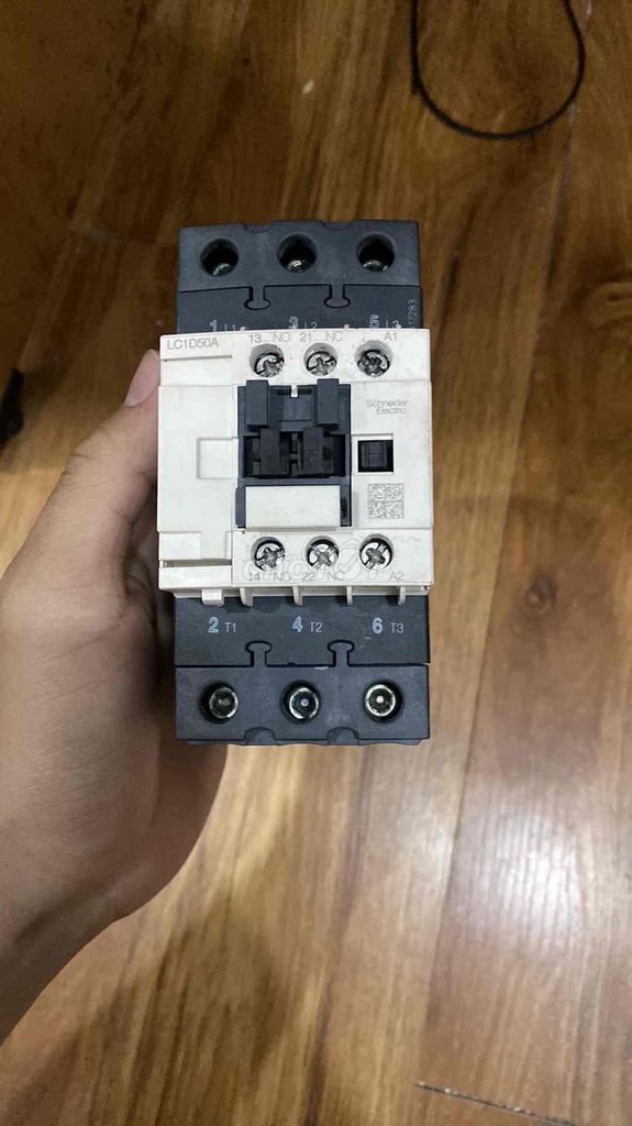 cần bán gấp contactor + schneider + 80A 6 con. Mua bán Đồ chuyên dụng, Giống nuôi trồng tại Quận 12 Tp Hồ Chí Minh được đăng bởi Hữu Bằng  hình 3