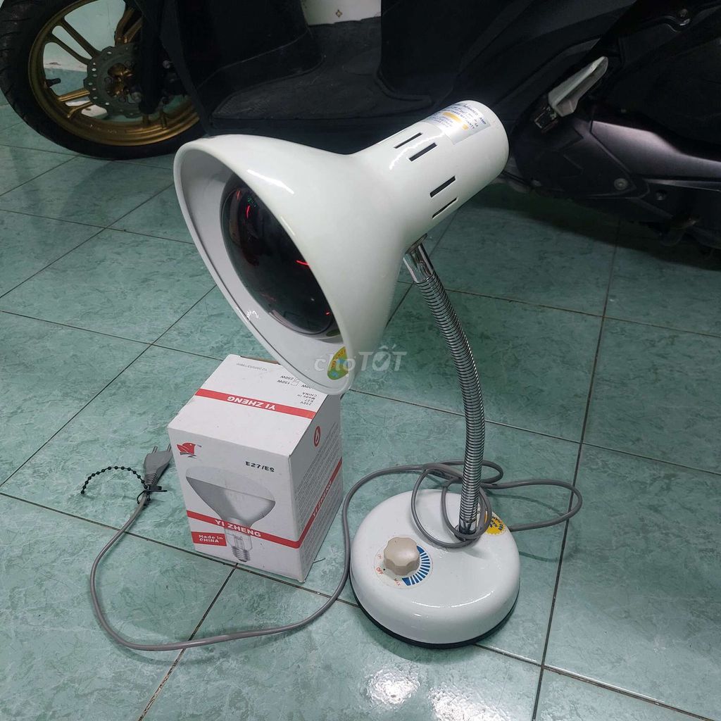 Đèn hồng ngoại TNE MEDICAMENT Trắng 250W. Mua bán Đèn tại Quận Tân Phú Tp Hồ Chí Minh được đăng bởi LÊ THƯ hình 1