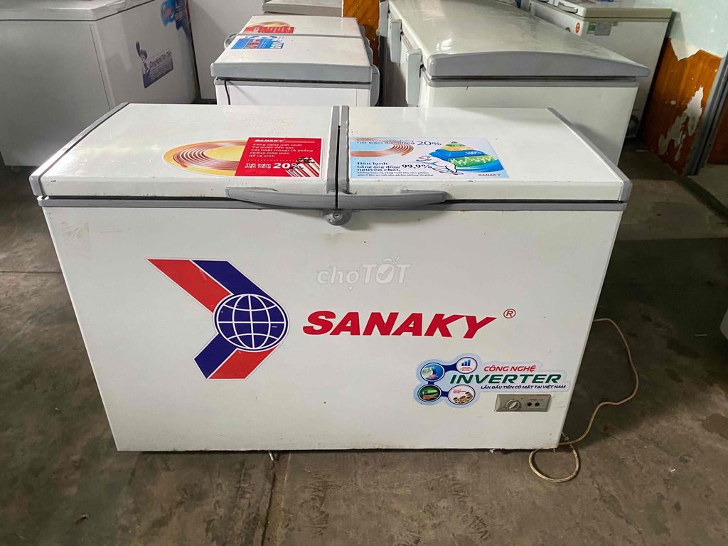 Tủ đông sanaky 300l