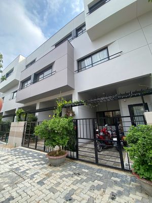 Chính chủ cần bán căn nhà ở lô ngoài Cát Tường J Home