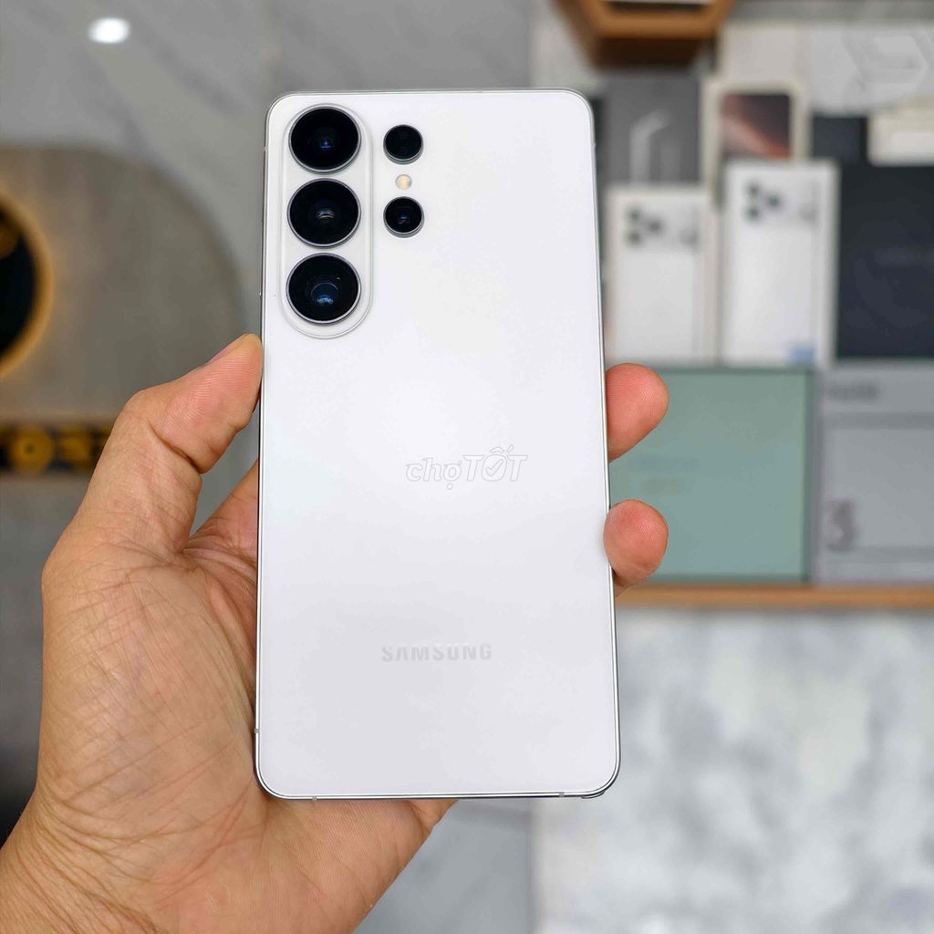 Samsung Galaxy S26 Ultra 256Gb Chính Hãng VN. Mua bán Điện thoại tại Quận Gò Vấp Tp Hồ Chí Minh được đăng bởi StoreUS hình 1