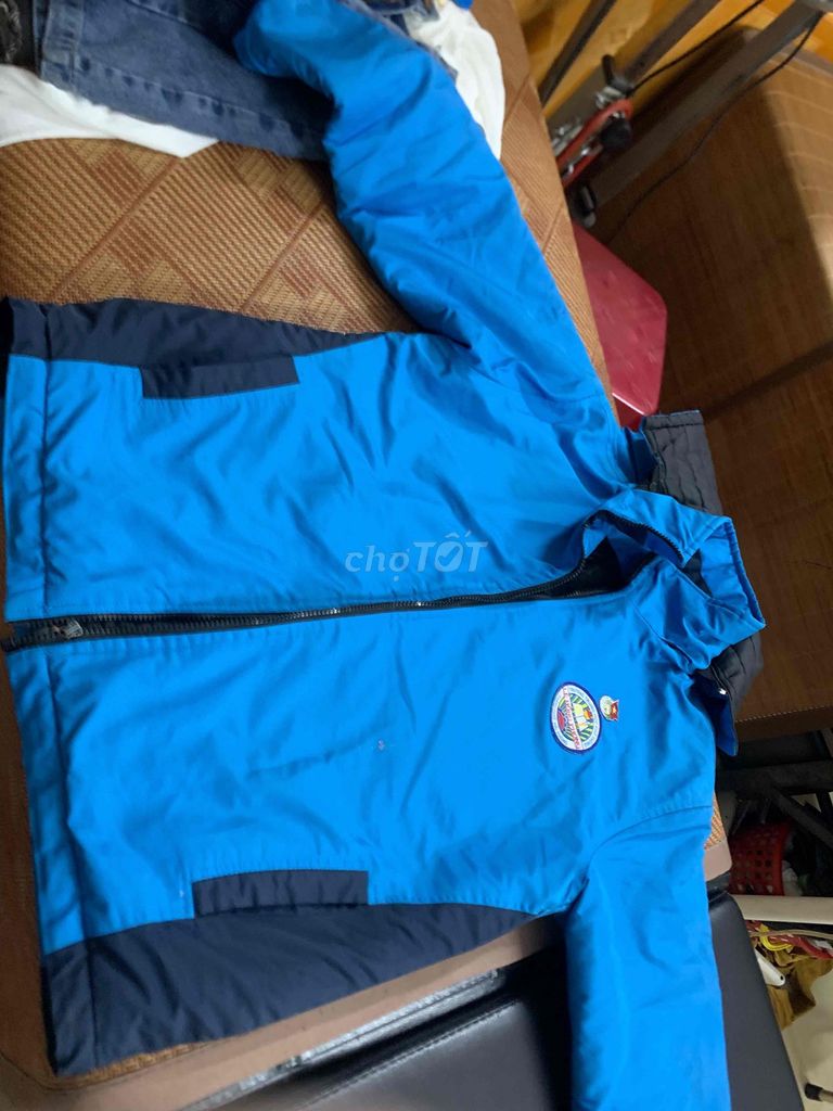 Áo khoác nữ xanh dương size 40kg. Mua bán Quần áo tại Quận Lê Chân Hải Phòng được đăng bởi Tuyết hình 1