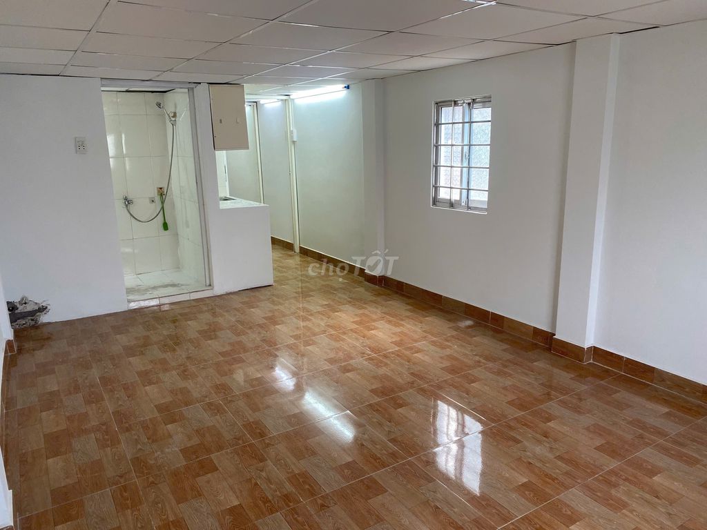 5.950 TỶ – NHÀ MẶT TIỀN ĐOÀN VĂN BƠ Q4 – 4 BẾP RIÊNG, 4WC –4PN.  - ảnh 3