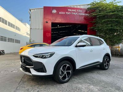 MG HS LUX Trắng