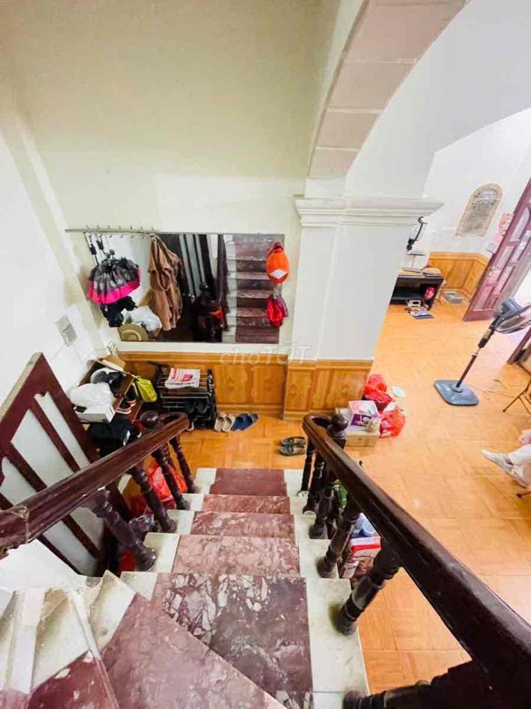 Дом в Куан Нян, Тхань Суан, 32 кв.м, 5 этажей, фасад 6м