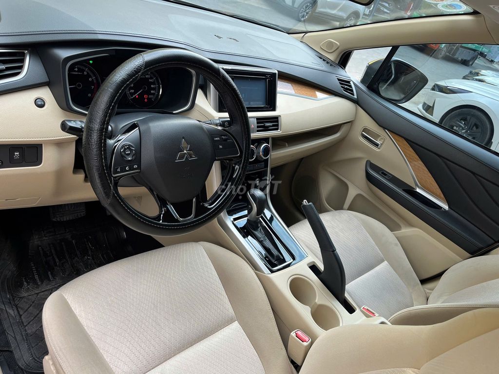 MITSUBISHI XPANDER 1.5AT 2019 GIA ĐÌNH LƯỚT HT 70%. Mua bán Ô tô tại Quận 11 Tp Hồ Chí Minh được đăng bởi Hiếu hình 16