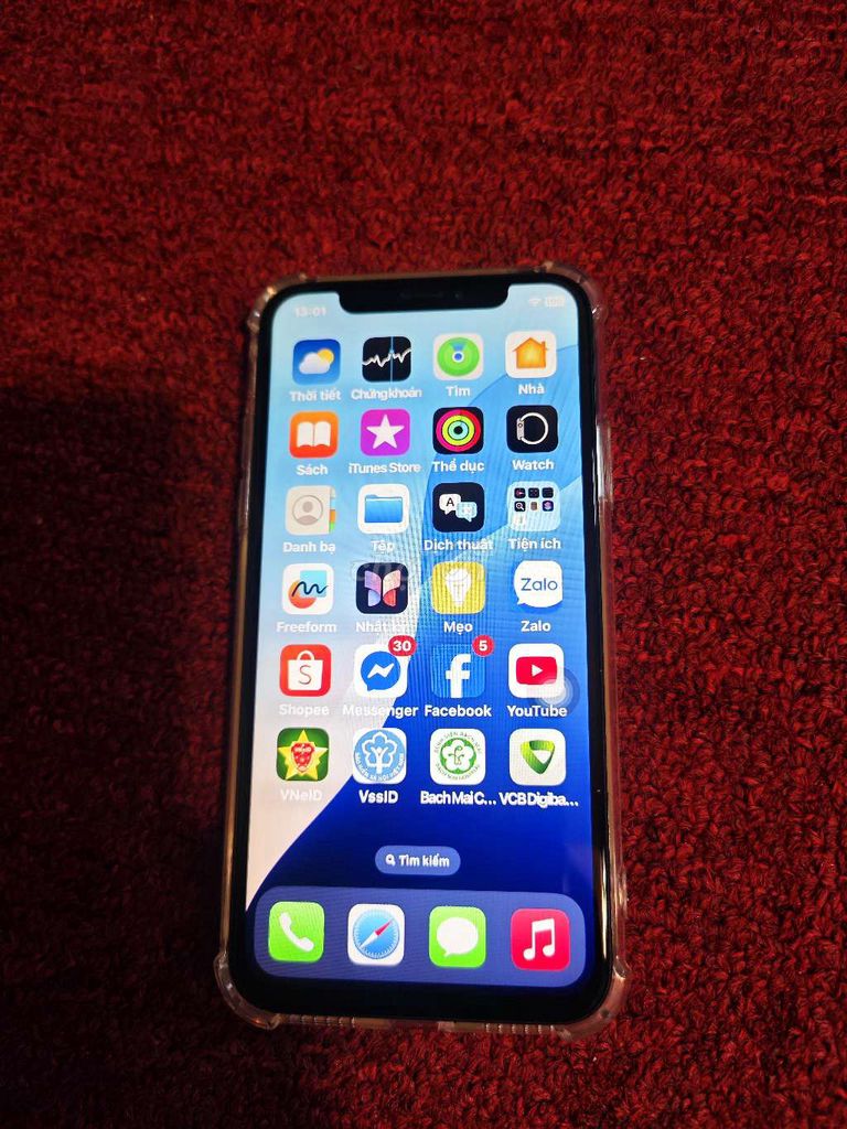 Apple iPhone Xs 64GB Trắng Quốc tế. Mua bán Điện thoại tại Quận Hoàn Kiếm Hà Nội được đăng bởi trần nam hình 1
