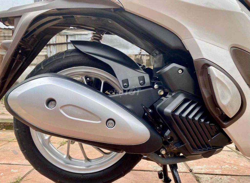 Honda SH MODE Phanh ABS Date 2021 Hồ sơ cầm tay. Mua bán Xe máy tại Quận Ninh Kiều Cần Thơ được đăng bởi Xe Máy TÂN LIÊN HƯNG 1 91B hình 16