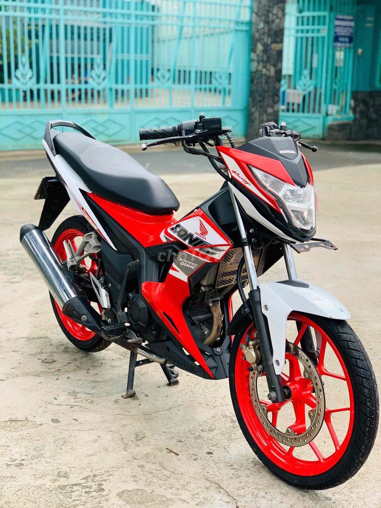 Bán Sonic 2020 zin chính chủ còn rất đẹp.