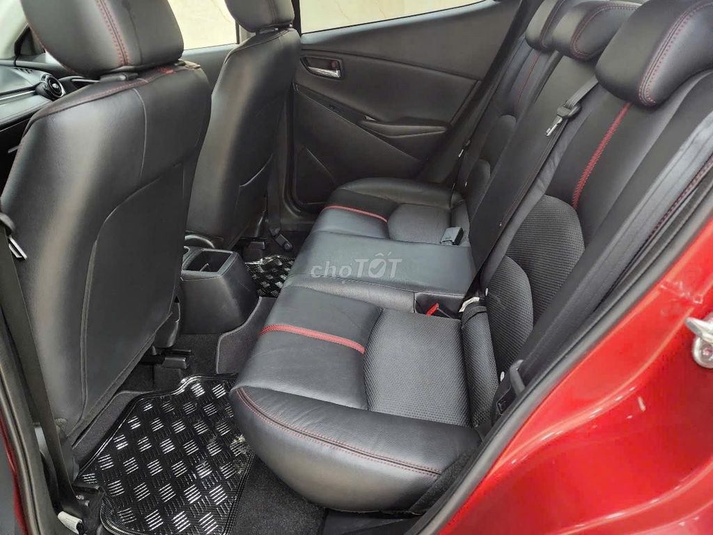 Mazda 2 1 đời chủ. Xe toàn trùm mền mới như 2022. Mua bán Ô tô tại Quận 10 Tp Hồ Chí Minh được đăng bởi Chị My  hình 11
