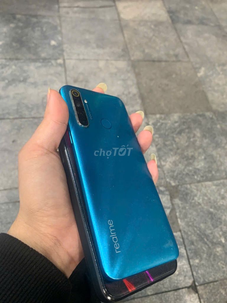 Realme 5 Xanh. Mua bán Điện thoại tại Quận Hoàng Mai Hà Nội được đăng bởi Gamer Jim hình 1