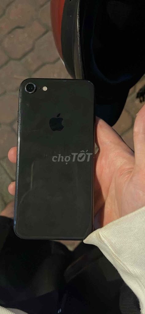 Apple iPhone 8 Đen Vân tay. Mua bán Điện thoại tại Quận 7 Tp Hồ Chí Minh được đăng bởi Lê Hoàng Gia Bảo hình 1