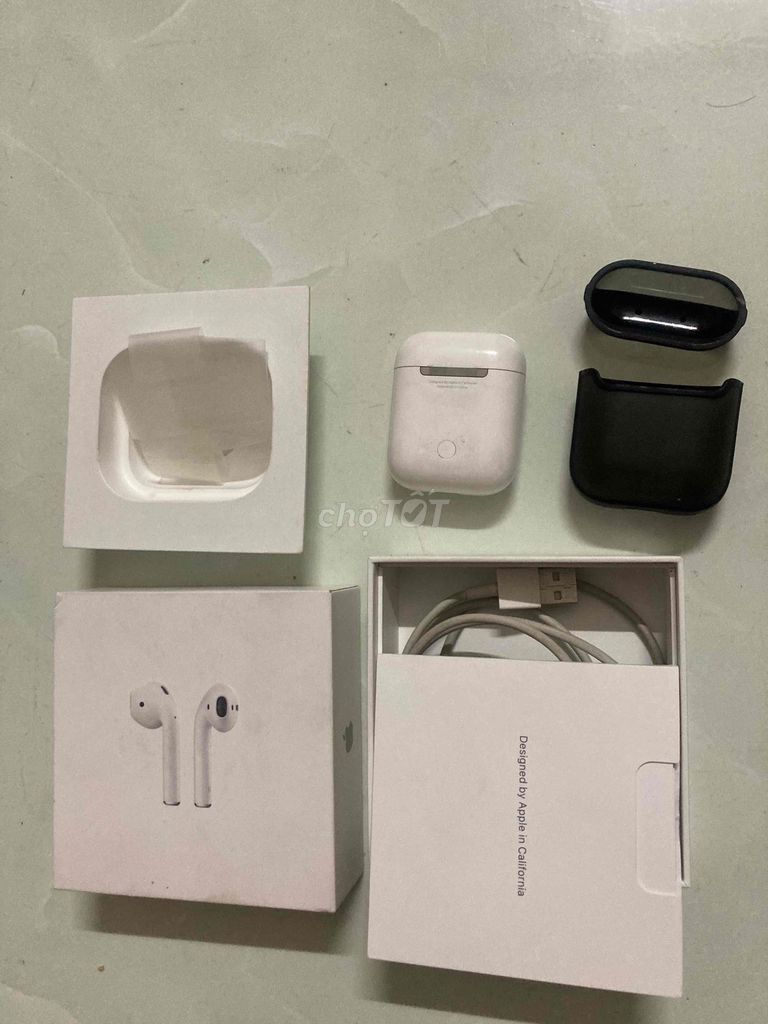 Tai nghe Apple AirPods Trắng Đã sử dụng. Mua bán Tivi, Âm thanh tại Huyện Quế Võ Bắc Ninh được đăng bởi Nguyễn Đăng Giá hình 1