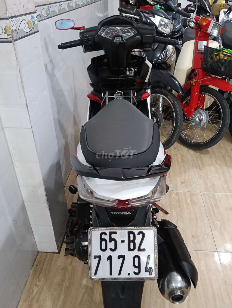 Ab thái Fi 2011, máy zin,bs65 , chính chủ. Mua bán Xe máy tại Quận Ninh Kiều Cần Thơ được đăng bởi Ti hình 4