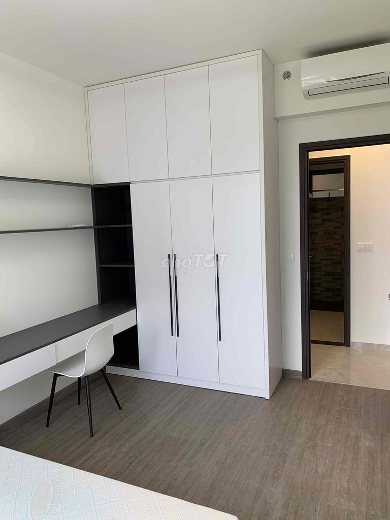chính chủ bán căn hộ 2PN2WC - 6,48 tỷ - 90m2 - Full NT