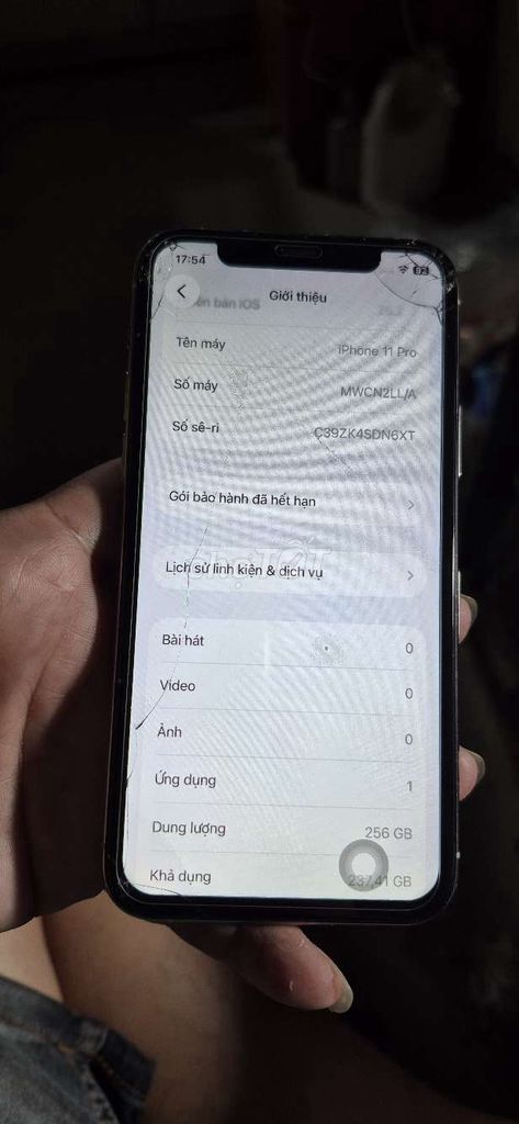 Ip 11 pro 256Gb main zin chữa cháy êm 2triu. Mua bán Điện thoại tại Huyện Hóc Môn Tp Hồ Chí Minh được đăng bởi Trần Kiên Mobile Shop hình 1