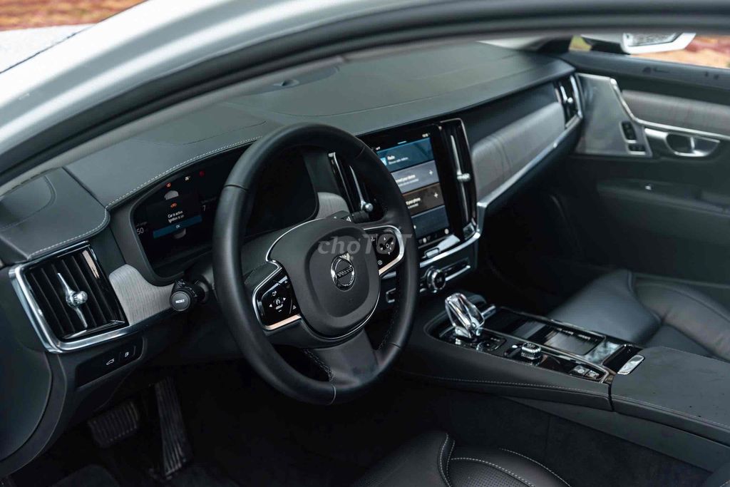 LONG ANH AUTO về Volvo S90 T8 sx2024 siêu lướt. Mua bán Ô tô tại Quận 7 Tp Hồ Chí Minh được đăng bởi LongAnh AuTo  hình 7