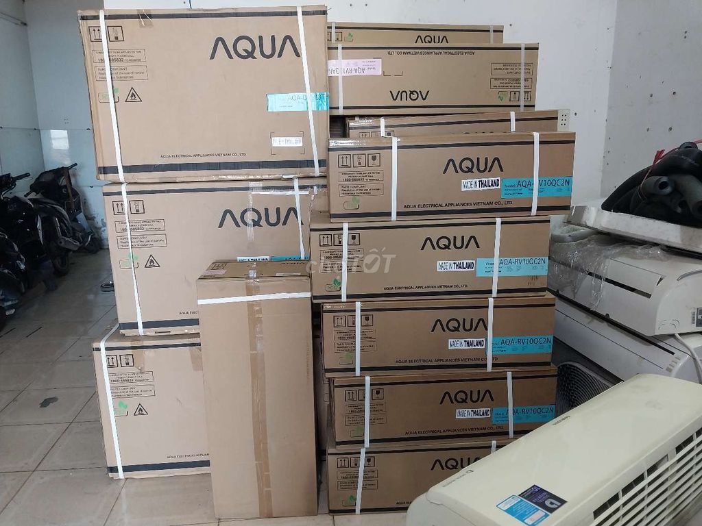 Thanh lí máy lạnh aqua inverter 1-1,5hp  mới