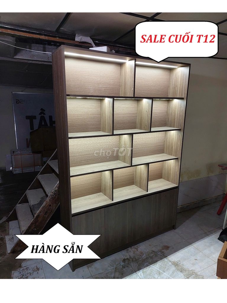 MẪU KỆ TRƯNG BÀY NƯỚC HOA & ĐIỆN TỬ - 1M4 X 2M -